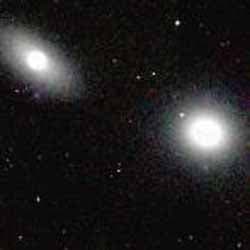 Галактика M105