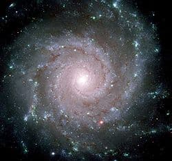 Спиральная галактика M74
